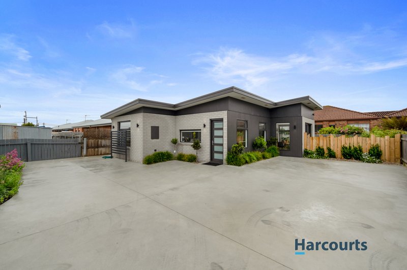 2/91 Parker Street, Devonport TAS 7310