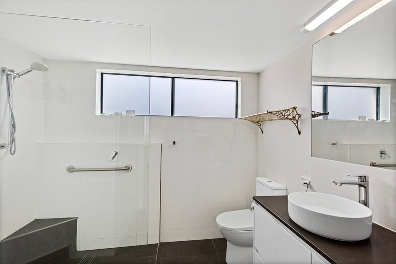 Photo - 29/104 River Esplanade, Mooloolaba QLD 4557 - Image 10