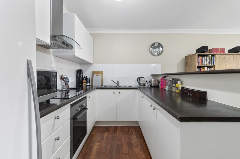 Photo - 29/12 Albermarle Place, Phillip ACT 2606 - Image 4