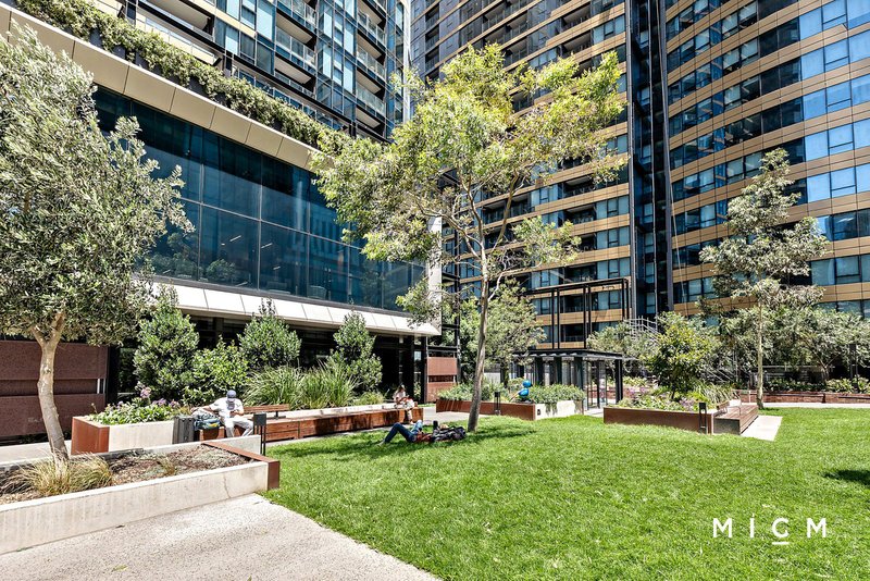 Photo - 2913/628 Flinders Street, Docklands VIC 3008 - Image 9