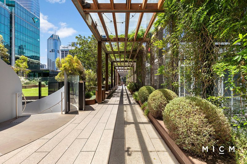 Photo - 2913/628 Flinders Street, Docklands VIC 3008 - Image 13