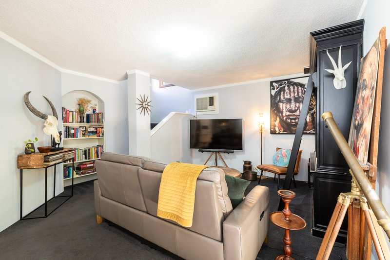 Photo - 29/15 Jugan Street, Mount Hawthorn WA 6016 - Image 5