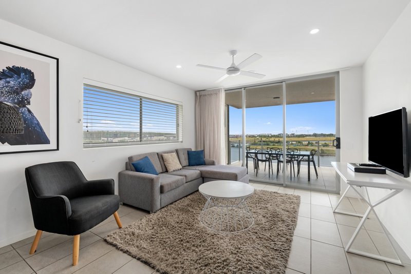 Photo - 29/15 Shine Court, Birtinya QLD 4575 - Image 2