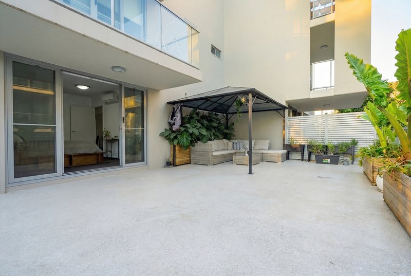 Photo - 29/154 Musgrave Avenue, Southport QLD 4215 - Image 3