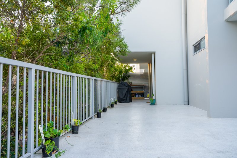 Photo - 29/154 Musgrave Avenue, Southport QLD 4215 - Image 7