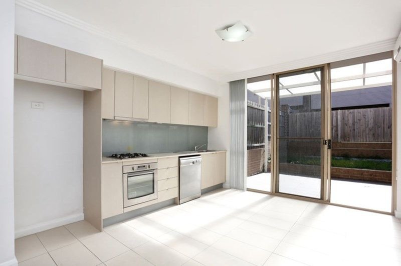 Photo - 29/18 Cockthorpe Road, Auburn NSW 2144 - Image 3