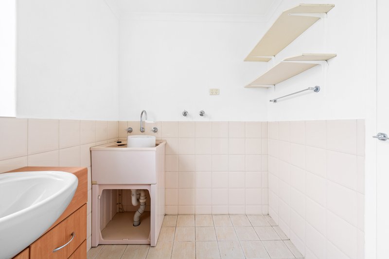 Photo - 29/180-184 Seaview Road, Henley Beach South SA 5022 - Image 9