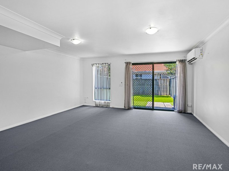 Photo - 2/91a Heeb Street (Benowa Lodge 4) , Ashmore QLD 4214 - Image 2