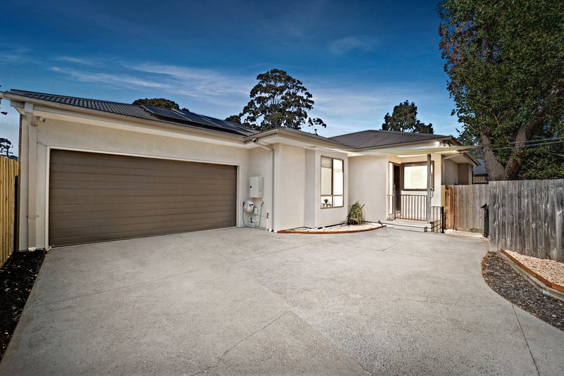 Photo - 2/92 Albert Avenue, Boronia VIC 3155 - Image 1