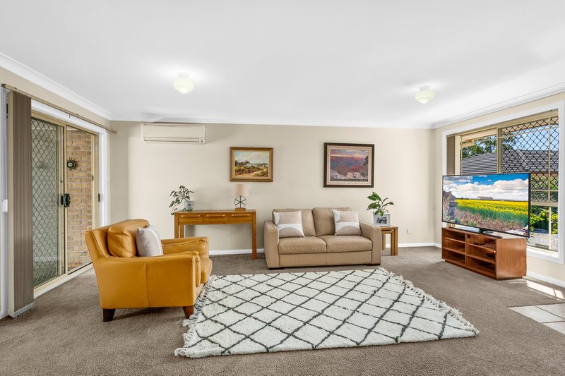 Photo - 2/92 Belmore Road, Peakhurst NSW 2210 - Image 4