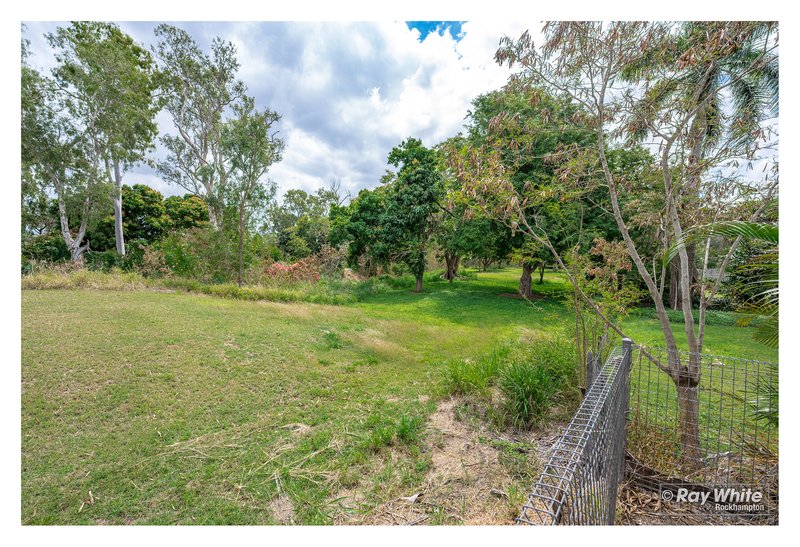 Photo - 292 Blanchfield Street, Koongal QLD 4701 - Image 22