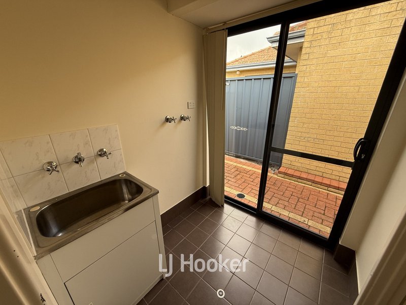 Photo - 2/92 Fairbairn Road, Busselton WA 6280 - Image 8