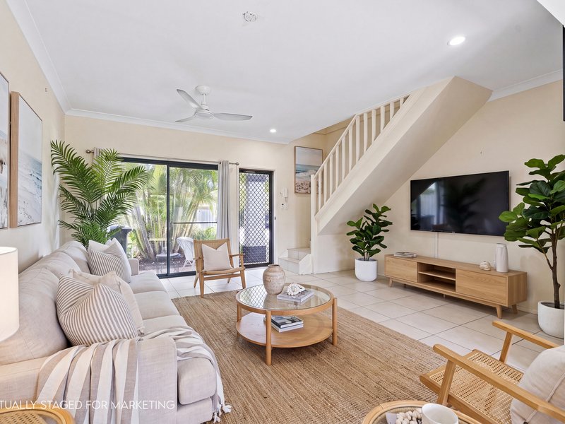 Photo - 2/92 Guineas Creek Road, Currumbin Waters QLD 4223 - Image 1