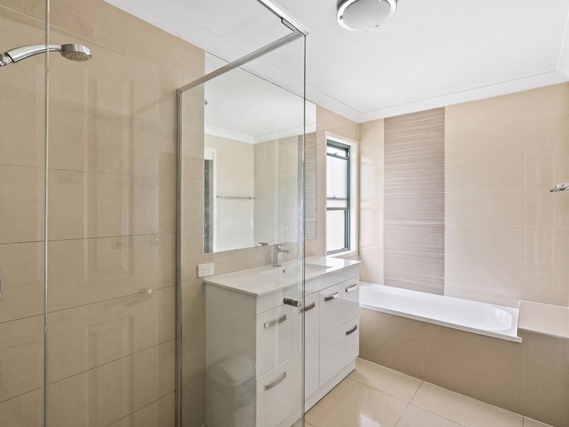 Photo - 2/92 Guineas Creek Road, Currumbin Waters QLD 4223 - Image 8