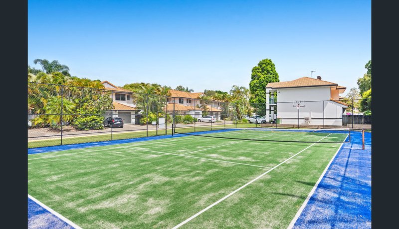 Photo - 2/92 Guineas Creek Road, Currumbin Waters QLD 4223 - Image 13