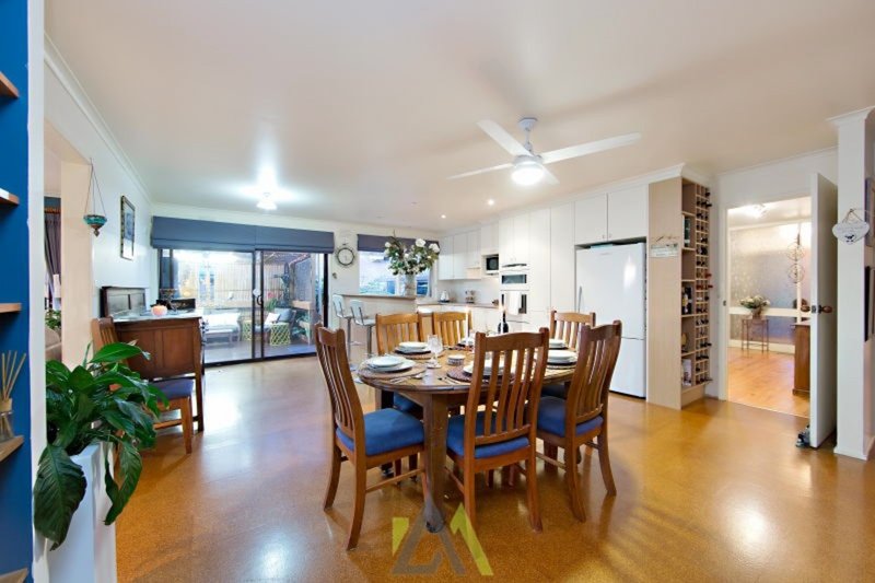 Photo - 292 Heatherhill Road, Frankston VIC 3199 - Image 7