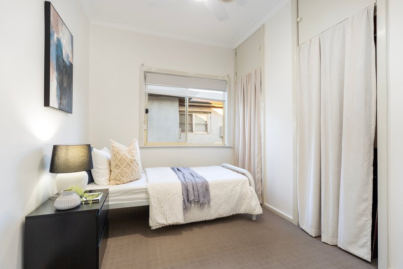 Photo - 292 Highview Crescent, Lavington NSW 2641 - Image 8