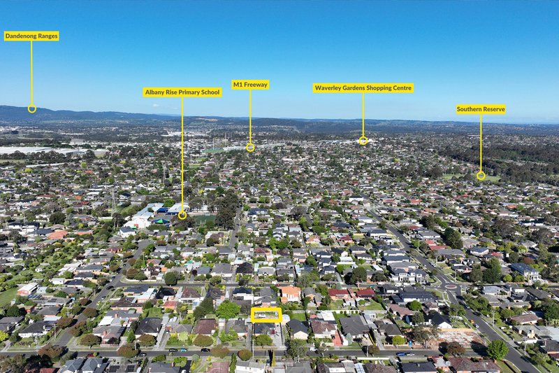 Photo - 2/92 Lea Road, Mulgrave VIC 3170 - Image 4