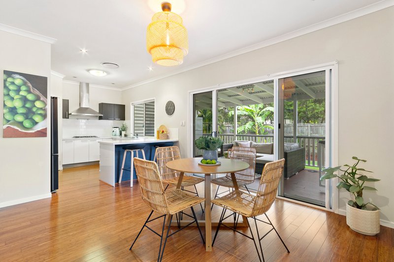 Photo - 292 Levitt Road, Upper Kedron QLD 4055 - Image 5