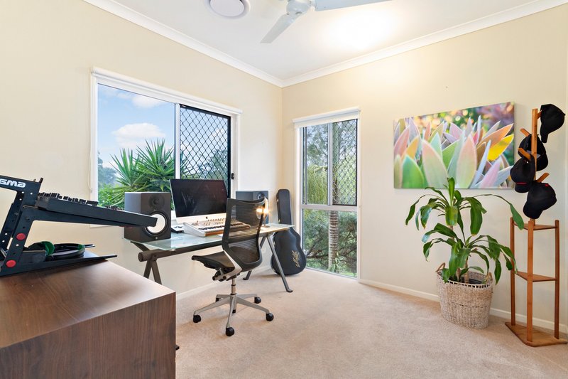 Photo - 292 Levitt Road, Upper Kedron QLD 4055 - Image 12