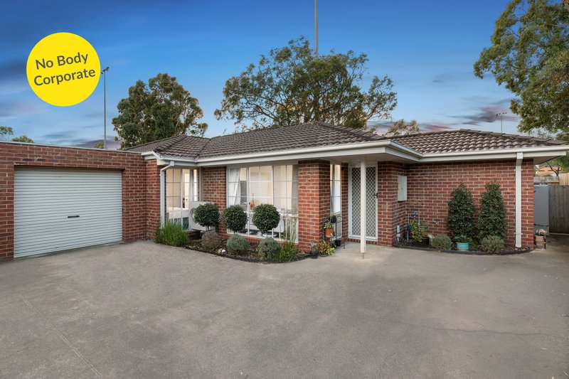 Photo - 2/92 Mountain Gate Drive, Ferntree Gully VIC 3156 - Image 1