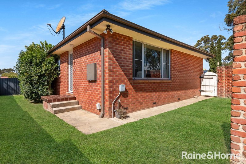 Photo - 292 Princes Highway, Bomaderry NSW 2541 - Image 6