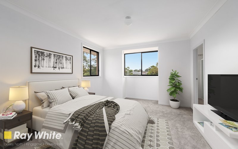 Photo - 2/92 Shorter Avenue, Narwee NSW 2209 - Image 6