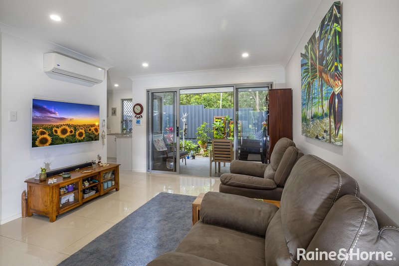 Photo - 2/92 Tanah Street, Mount Coolum QLD 4573 - Image 7