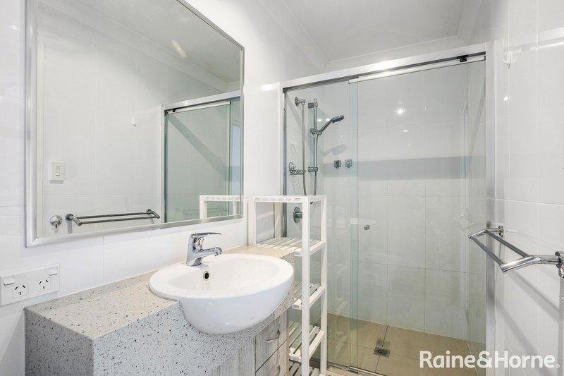 Photo - 2/92 Tanah Street, Mount Coolum QLD 4573 - Image 9