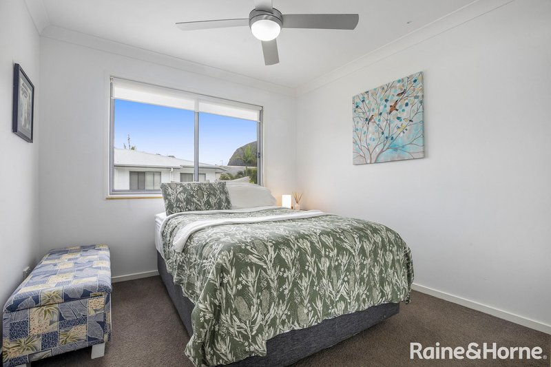 Photo - 2/92 Tanah Street, Mount Coolum QLD 4573 - Image 10