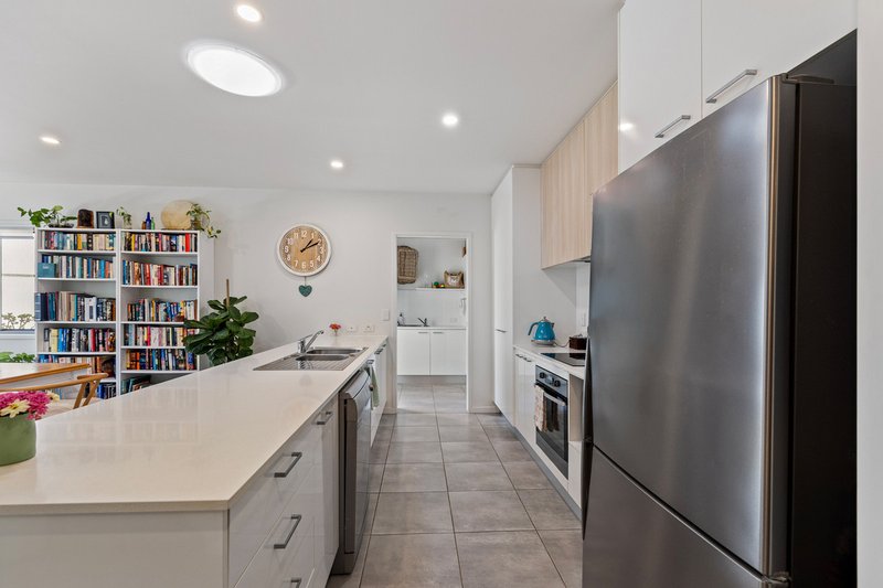 Photo - 29/20 Salisbury Street, Redland Bay QLD 4165 - Image 3