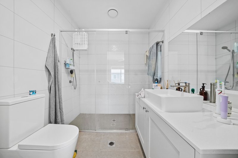 Photo - 29/220-236 Colburn Avenue, Victoria Point QLD 4165 - Image 12