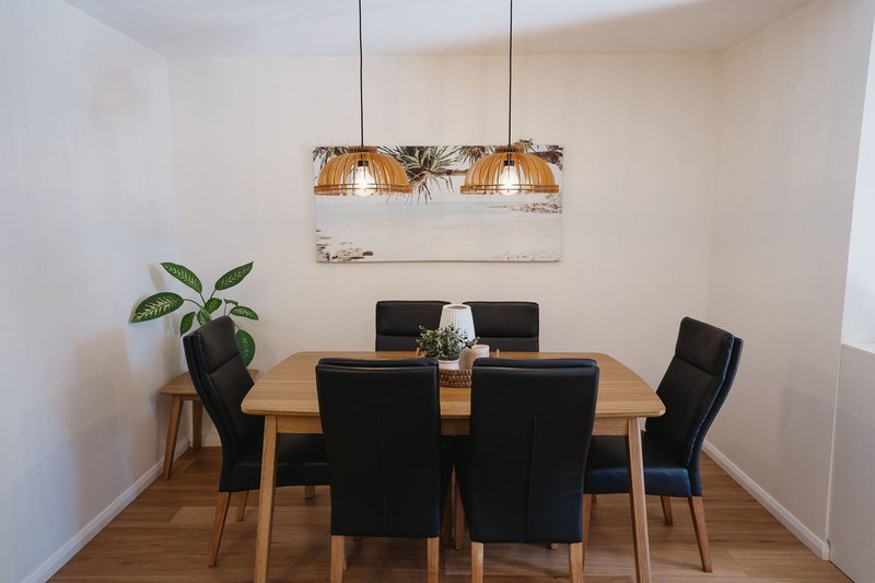 Photo - 29/24 Trickett Street, Surfers Paradise QLD 4217 - Image 6
