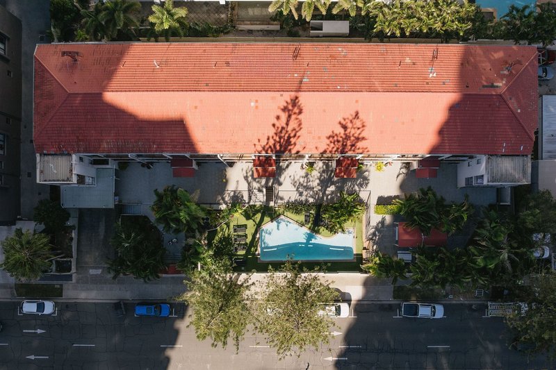 Photo - 29/24 Trickett Street, Surfers Paradise QLD 4217 - Image 11