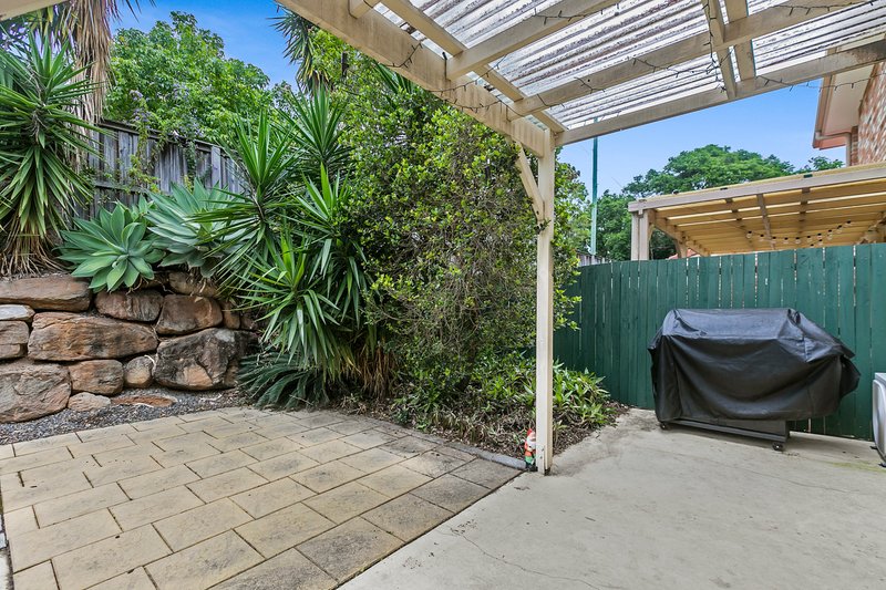 Photo - 29/27 Camille Crescent, Wynnum West QLD 4178 - Image 8