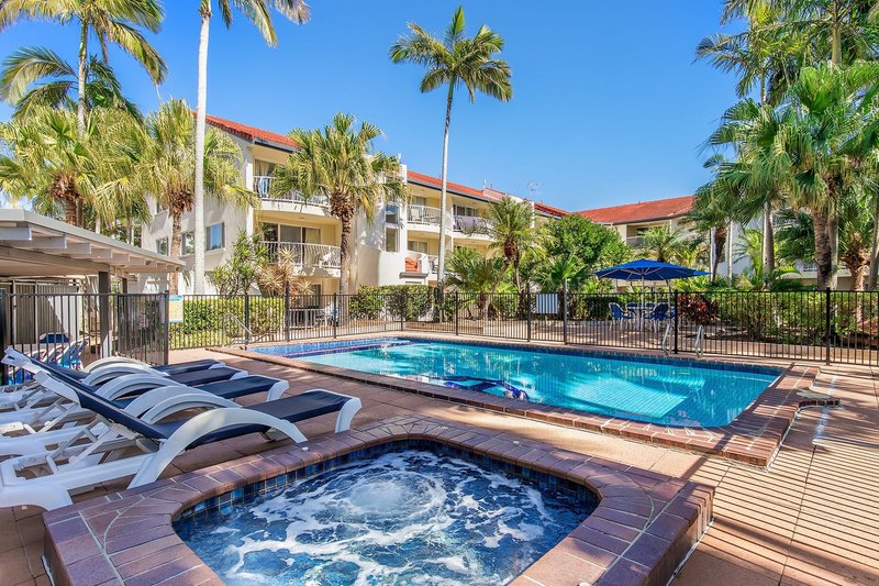 Photo - 29/27 Peninsular Drive, Surfers Paradise QLD 4217 - Image 2