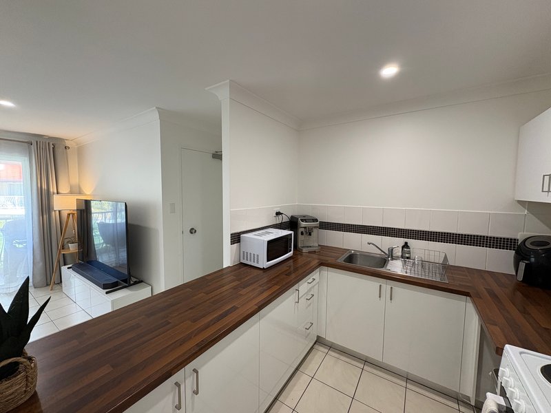 Photo - 29/27 Peninsular Drive, Surfers Paradise QLD 4217 - Image 8