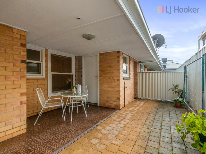 Photo - 2/93 Augusta Street, Glenelg East SA 5045 - Image 8