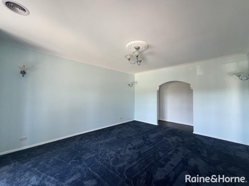 Photo - 293 Icely Road, Orange NSW 2800 - Image 3