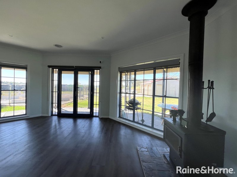 Photo - 293 Icely Road, Orange NSW 2800 - Image 6