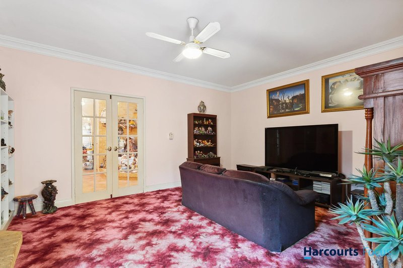 Photo - 293 Keirnan Street, Mundijong WA 6123 - Image 11