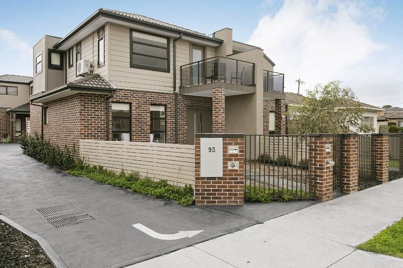 2/93 West Street, Hadfield VIC 3046