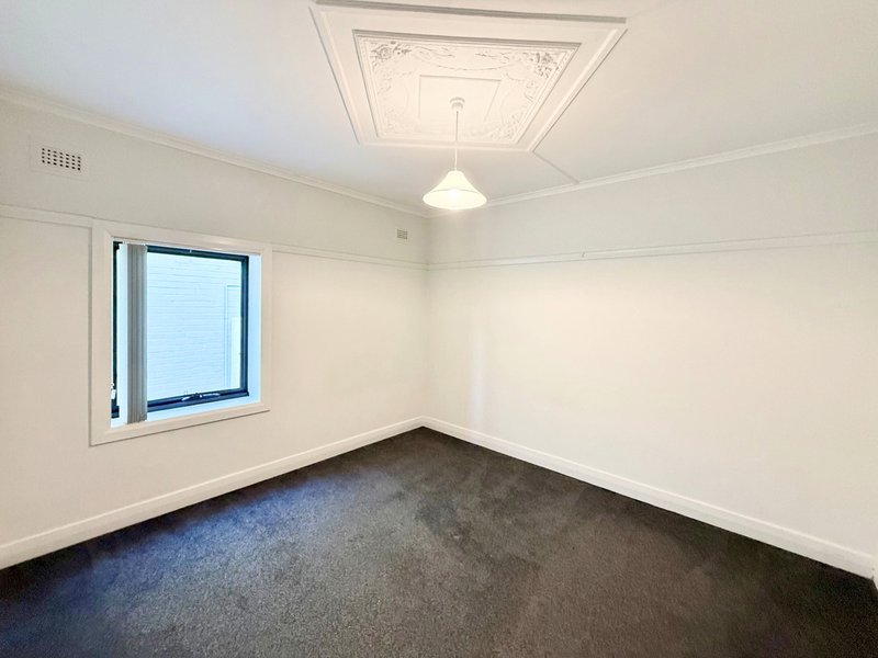 Photo - 2/93 Wolfe Street, Newcastle NSW 2300 - Image 4