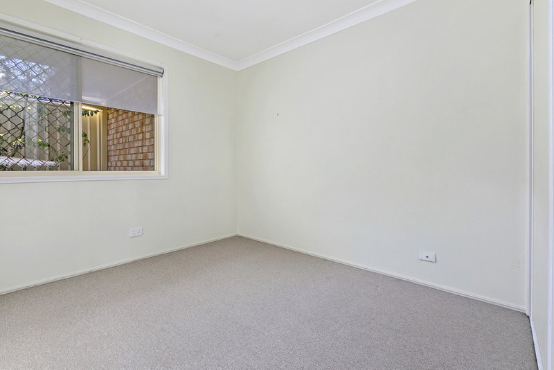 Photo - 29/30 Lindeman Place, Eight Mile Plains QLD 4113 - Image 7