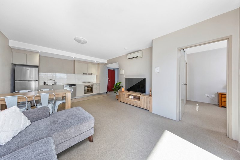 Photo - 29/3A Stornaway Road, Queanbeyan NSW 2620 - Image 1