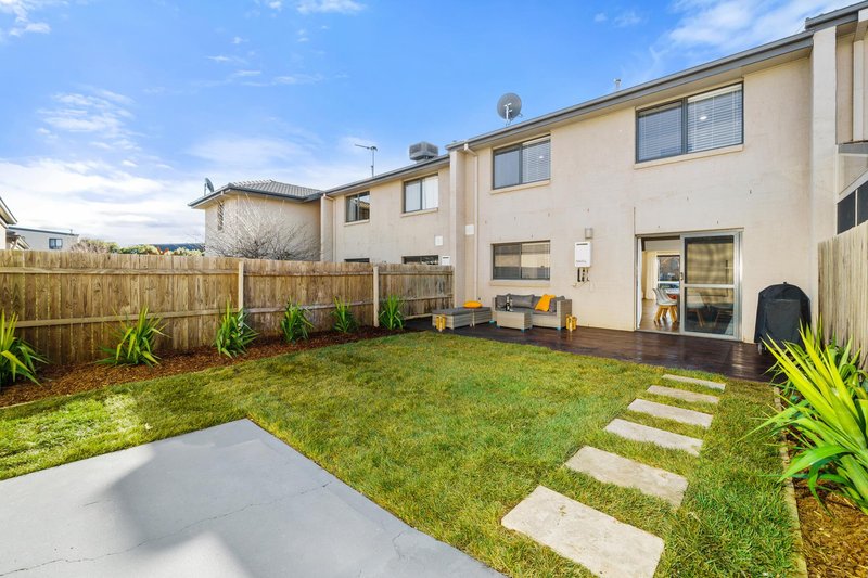 Photo - 294 Anthony Rolfe Avenue, Gungahlin ACT 2912 - Image 18