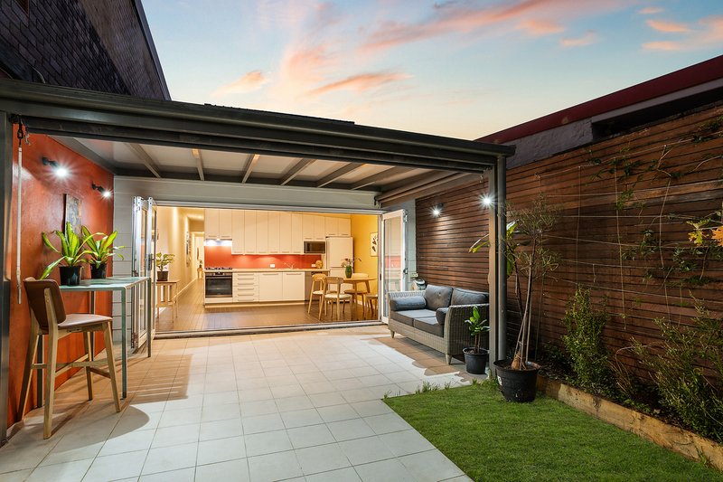 Photo - 294 Belmont Street, Alexandria NSW 2015 - Image 1