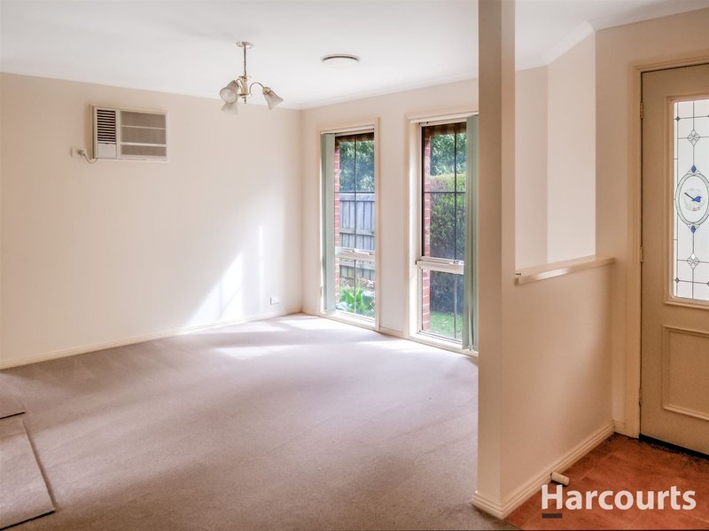 Photo - 2/94 Bowen Street, Warragul VIC 3820 - Image 9