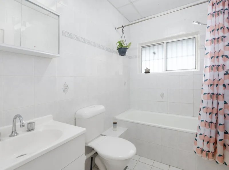 Photo - 2/94 Despointes Street, Marrickville NSW 2204 - Image 6