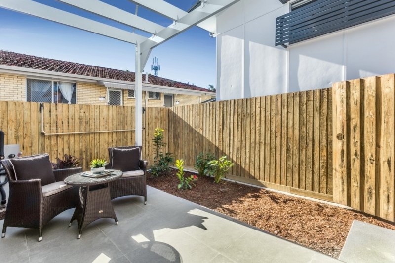 Photo - 2/94 Flower Street, Northgate QLD 4013 - Image 3